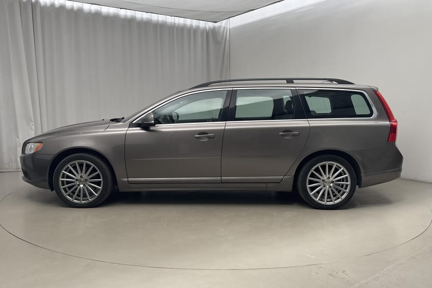 Bild 2 av Volvo V70 II D5 AWD (215hk)