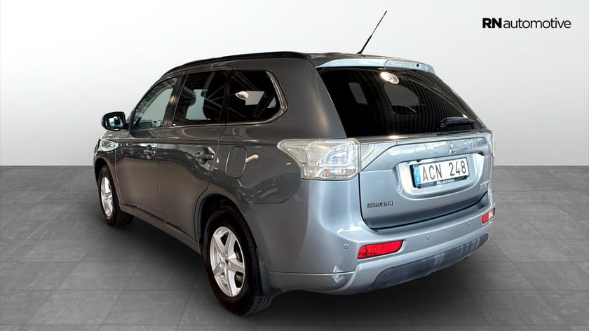 Bild 3 av Mitsubishi Outlander PHEV 2.0 Plug-in Hybrid  4WD