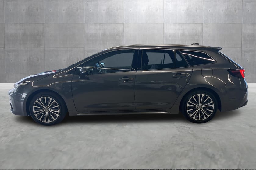 Bilde 2 av Toyota Corolla Touring Sports Hybrid / Active Tech / FWD / 140hk