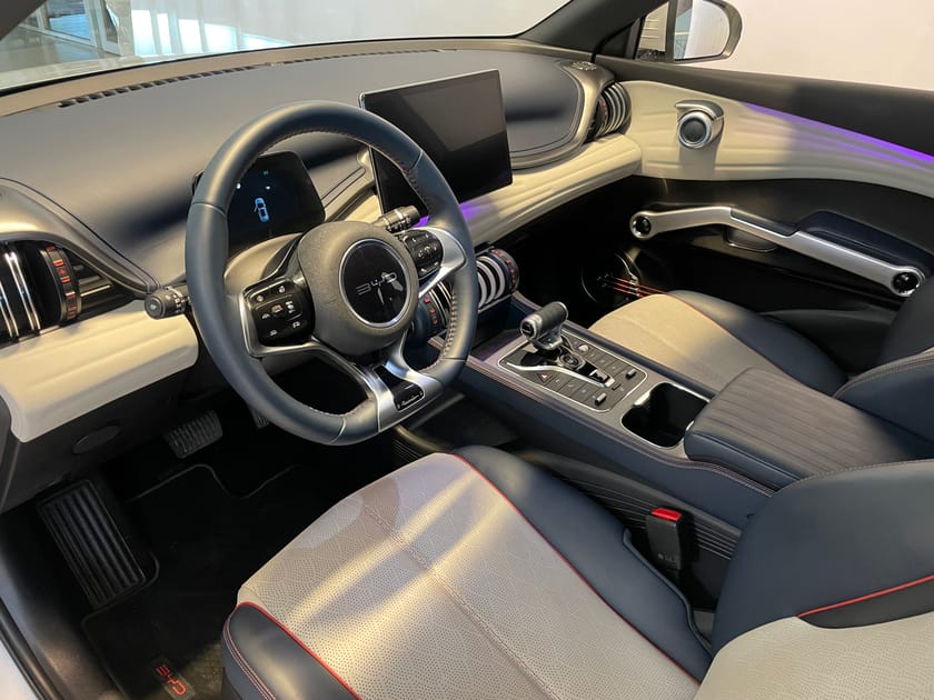 Bild 4 av BYD Atto 3 Extended Range COMFORT Pano 360 kamera 3,95% Räntekampanj