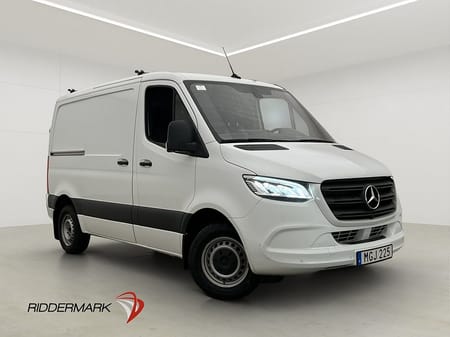 Mercedes-Benz Sprinter 317 CDI RWD Panel Van Värm Drag LED CARPLAY 360° Moms