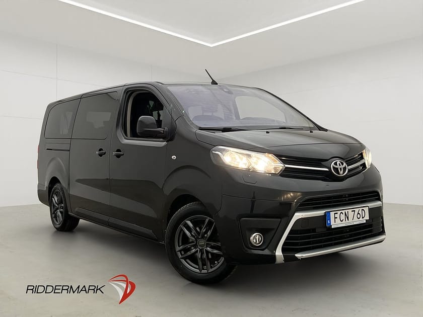 Bild 1 av Toyota Proace Verso Extra Lång 1.5D Ny-Kamrem PDC 9-Sit Moms