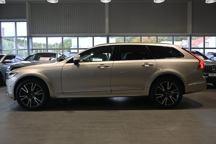 Bild 2 av Volvo V90 Cross Country