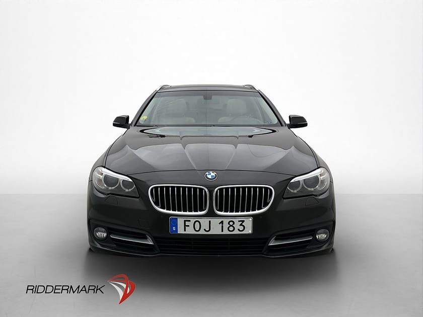 Bild 3 av BMW 520d Touring Läder Panorama M-ratt 2-Brukare 190hk