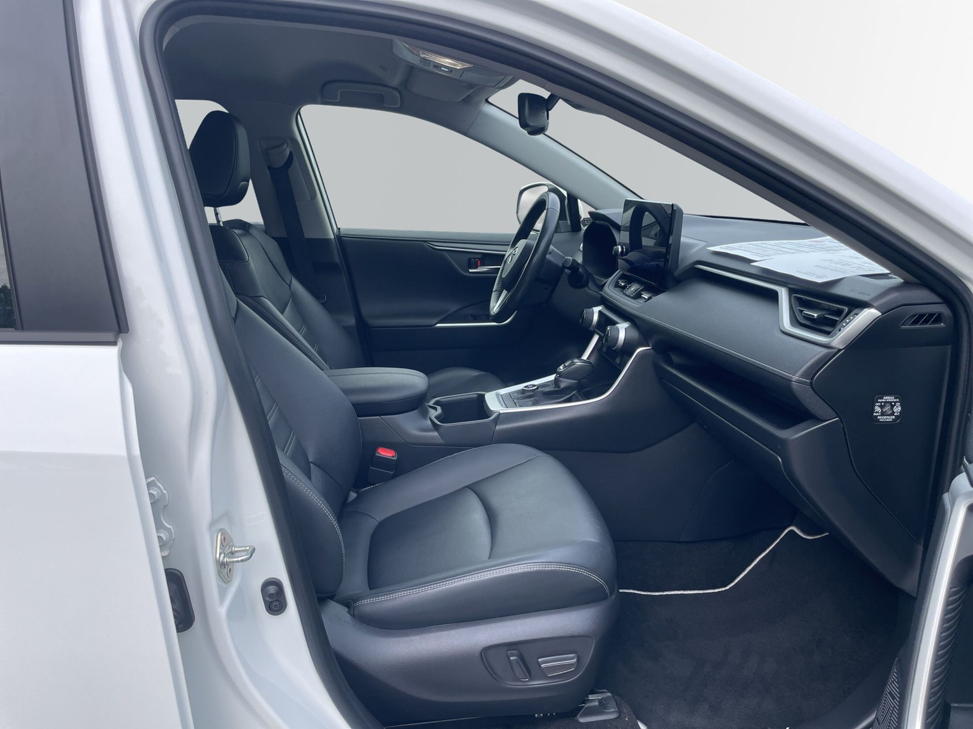Toyota RAV4 2024, bild 6/10