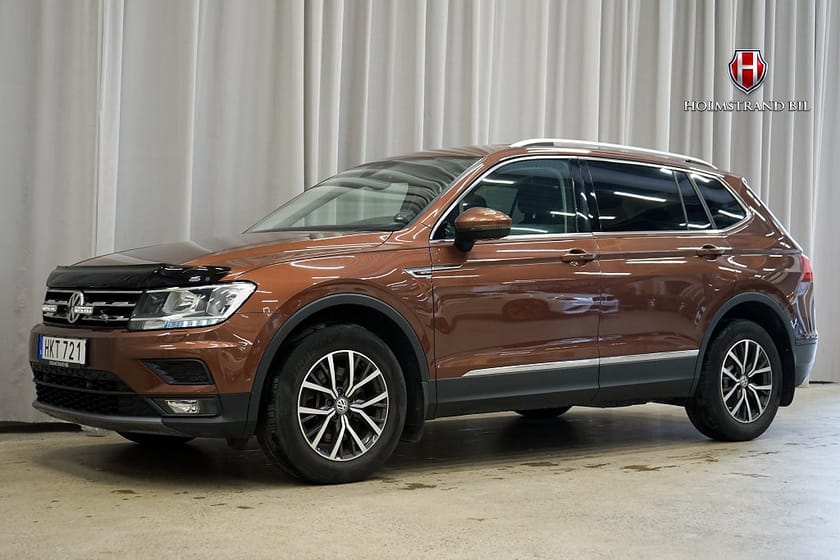 Bild 3 av Volkswagen Tiguan Allspace 7-sätes TSI 4M 7-sits Värmare Drag LED-ramp Carplay