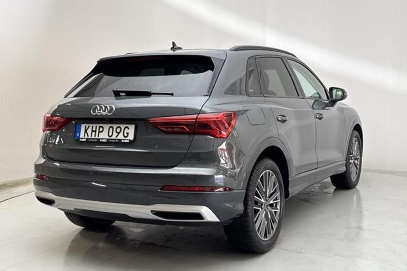 Bild 3 av Audi Q3 35 TFSI (150hk) Proline Edition Kamera