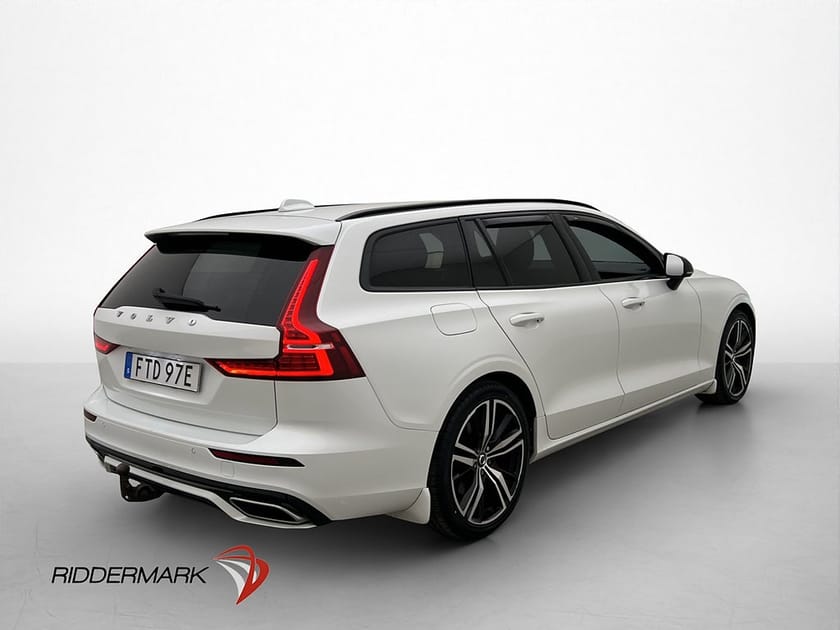 Bild 4 av Volvo V60 Recharge T6 AWD R-Design Värmare Dragkrok Kamera
