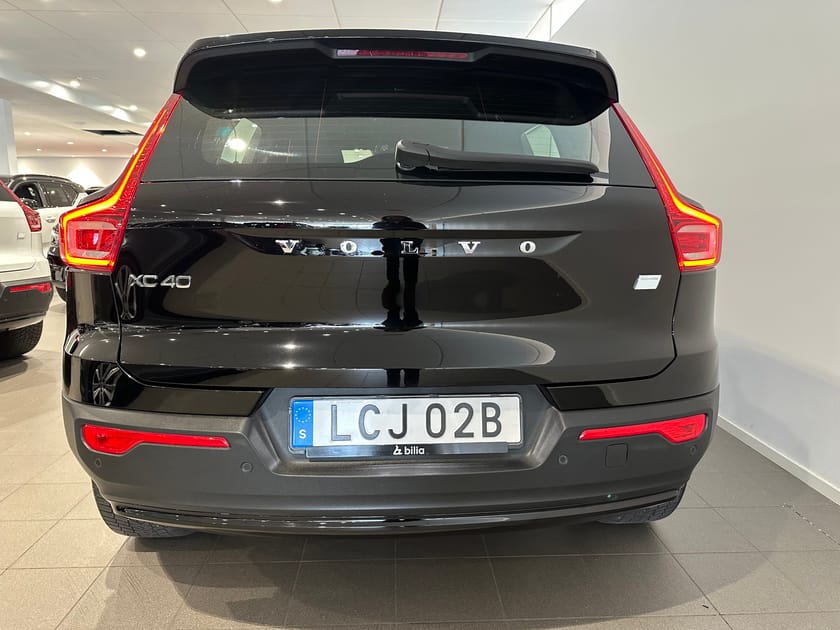 Bild 5 av Volvo XC40 Recharge Core/ 10.000kr tillbehör / Backkamera / Dragkrok /