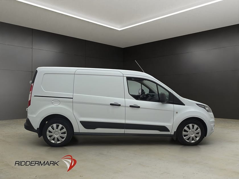 Bild 2 av Ford Transit Connect 230 LWB Ny-Kamrem Värmare PDC Drag Moms