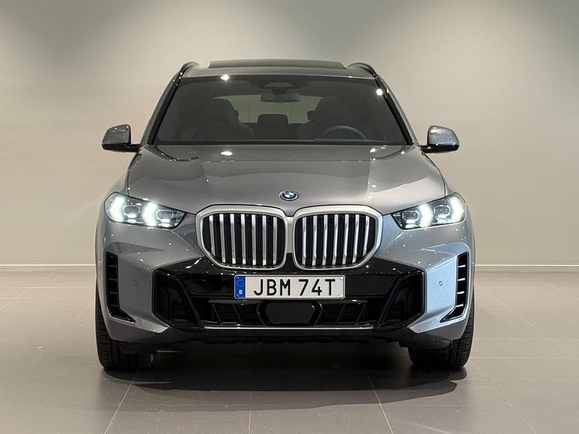 Bild 2 av BMW X5 xDrive50e M Sport Innovation Drag Adpt FartH H/K HuD