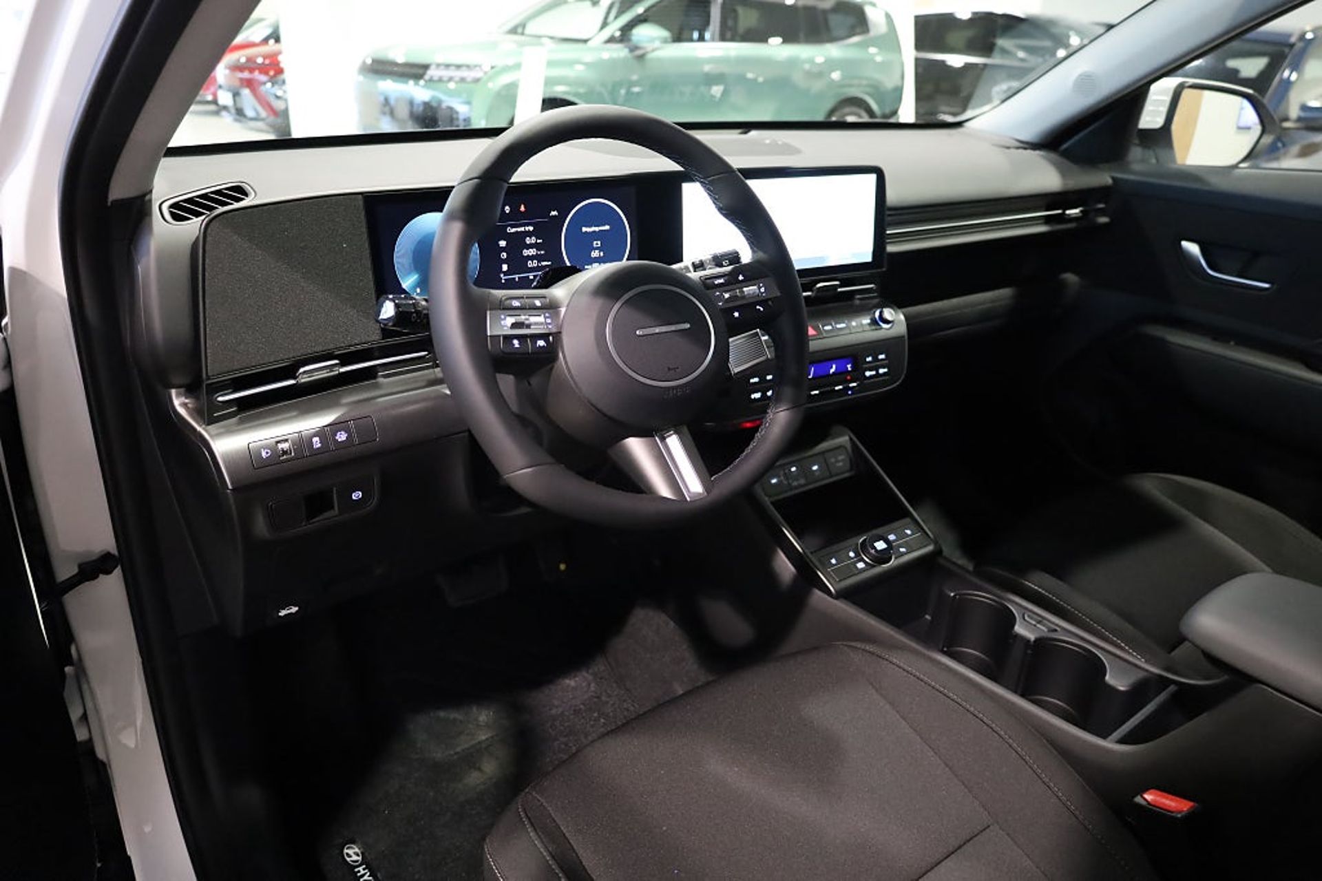 Hyundai Kona HEV Essential 2026, bild 6/23