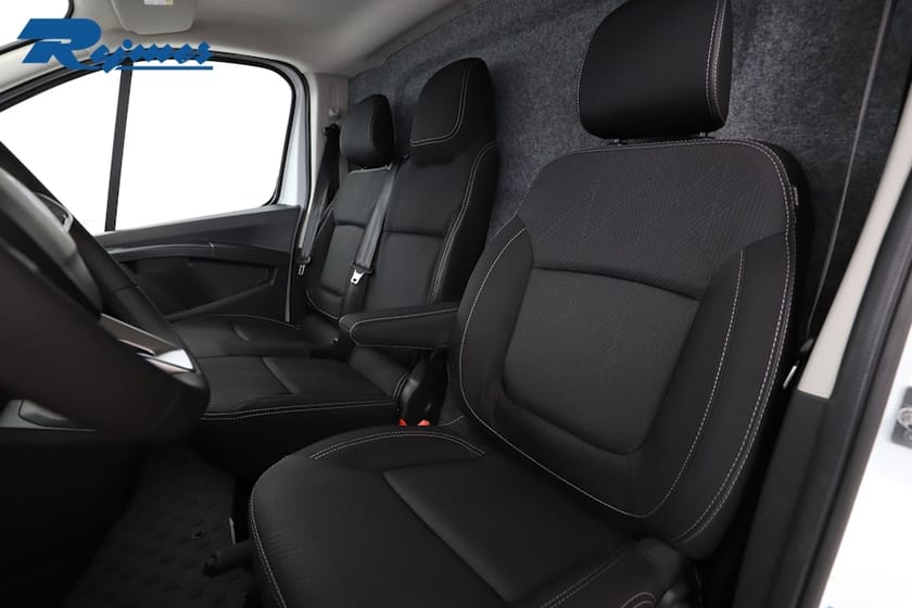 Bild 3 av Renault Trafic Skåpbil Skåp PhII Nordic L2H1 150 A