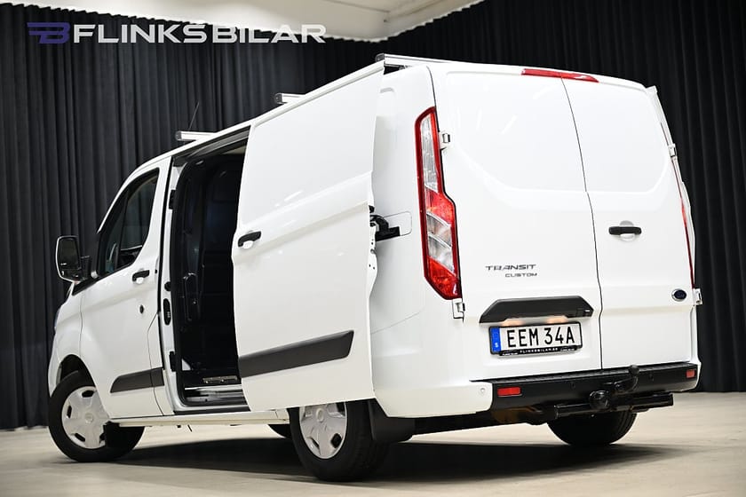 Bild 5 av Ford Transit Custom 300 130HK Dubbeldörr|LED|Drag|Värmare|NyKamrem|Moms