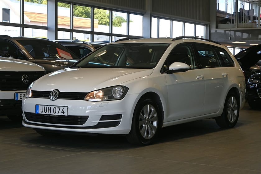 Bild 1 av Volkswagen Golf Sportscombi 1.6 TDI 110 DSG Drag Kamera CarPlay