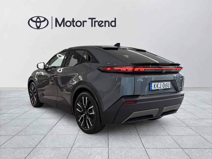 Bild 2 av Toyota C-HR+
