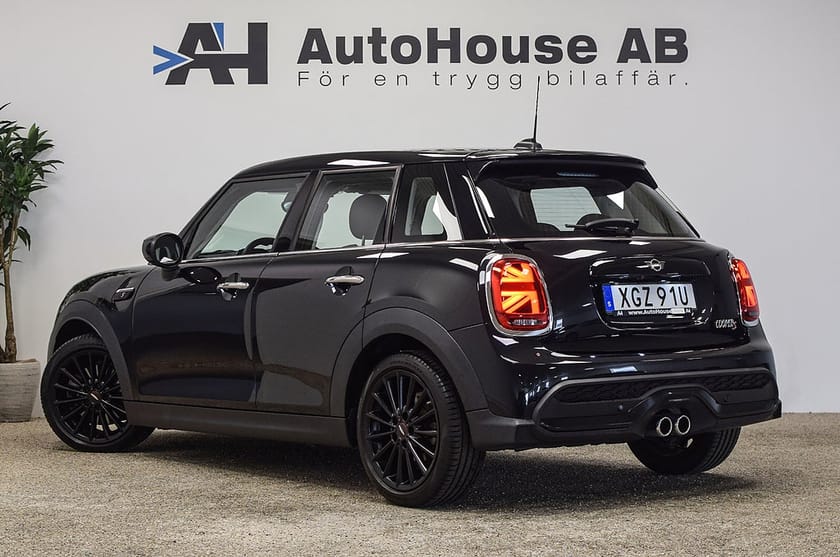 Bild 2 av MINI Cooper S 5-dörrars Backkamera CarPlay Garanti