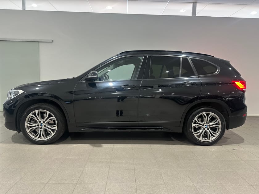 Bild 3 av BMW X1 xDrive20d Sport-Line, Navigation, Backkamera