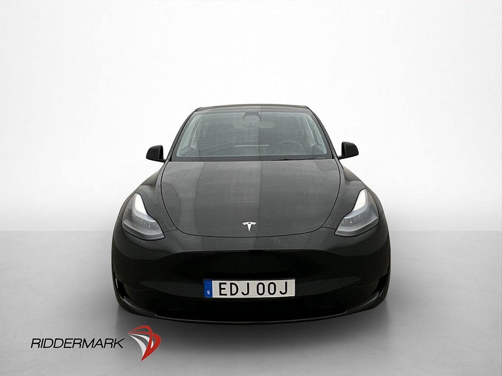 Tesla Model Y 2023, photo 3/10