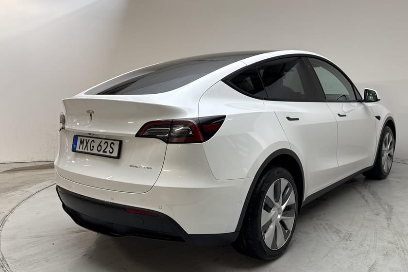 Bild 3 av Tesla Model Y Long Range AWD