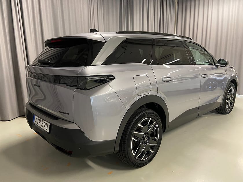 Bild 4 av Peugeot 5008 Hybrid 145