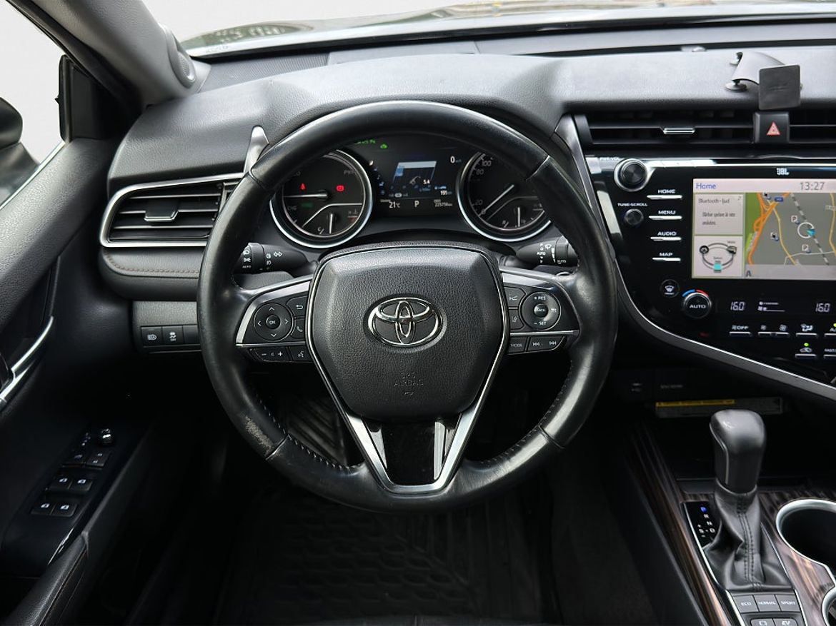 Toyota Camry Hybrid, bild 12 av 21