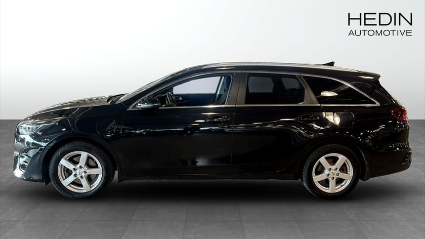 Bild 2 av Kia Ceed Sportswagon Plug-in Hybrid SW   Backkamera P-sensor 3,95% räntekampanj