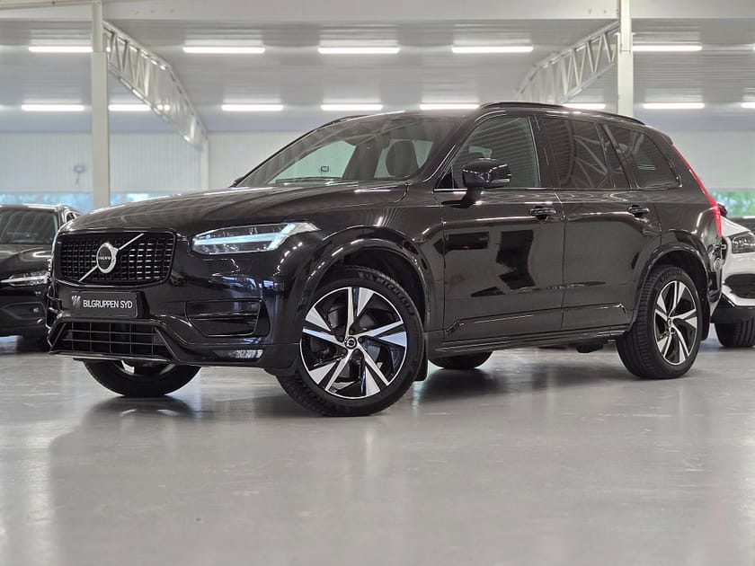 Bild 1 av Volvo XC90 7 Säten 7-seater B5 AWD Geartronic R-Design|Keyless|Värmare|