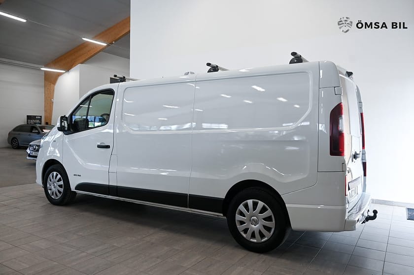 Bild 5 av Nissan NV300 Skåpbil 3-Sits 2.9t 2.0 dCi L2H1 Inredd 145hk Vinterdäck