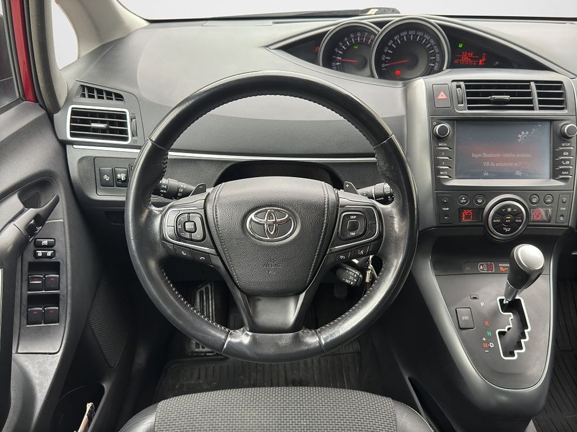 Toyota Verso, bild 13 av 21