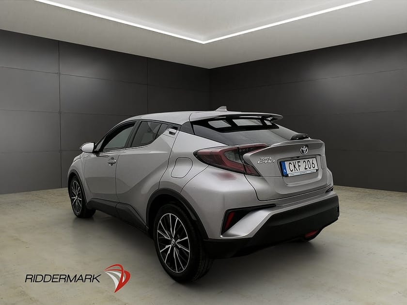 Bild 2 av Toyota C-HR Hybrid CVT 122hk Executive JBL B-Kamera Skinn