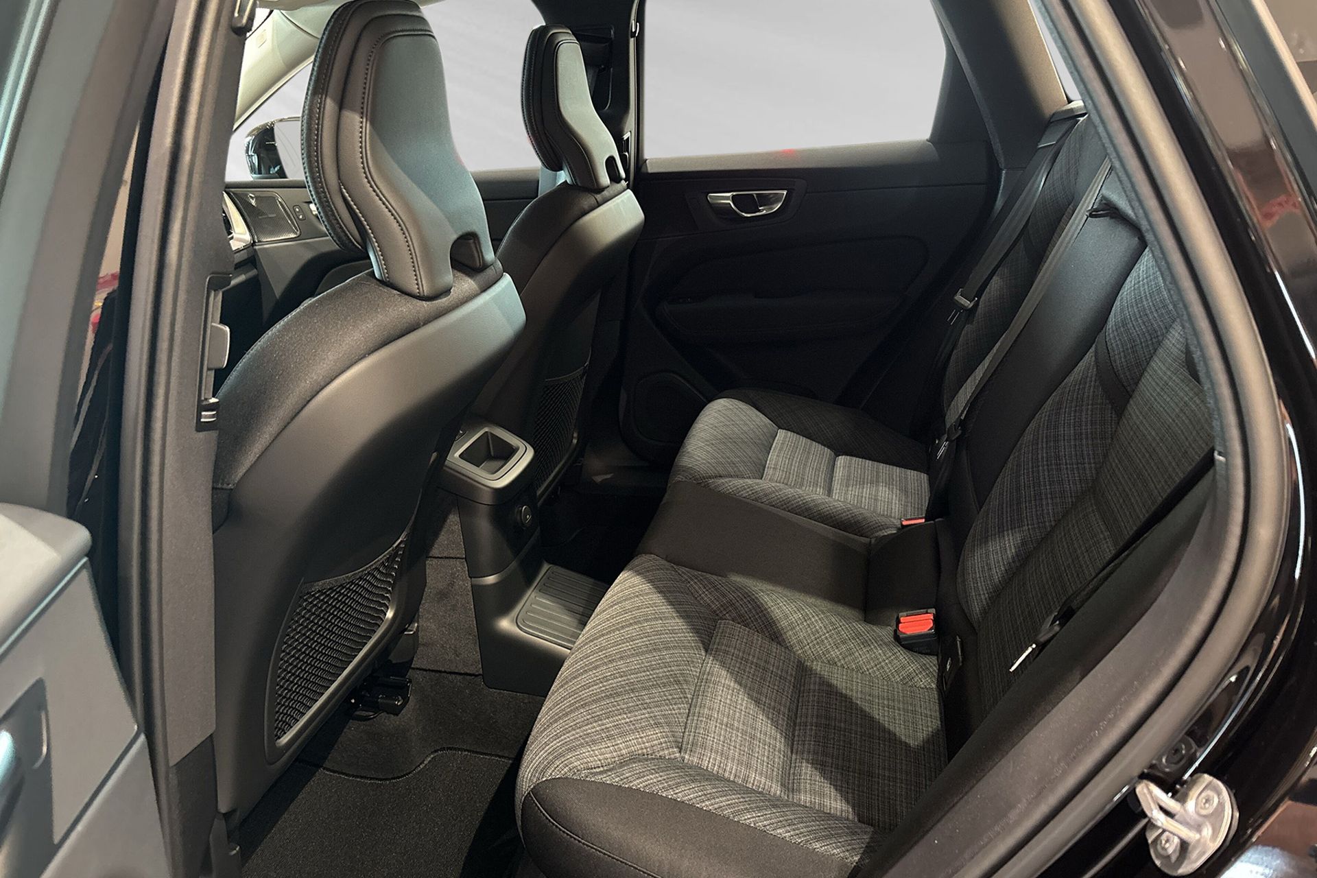 Volvo XC60 2026, bild 7/10