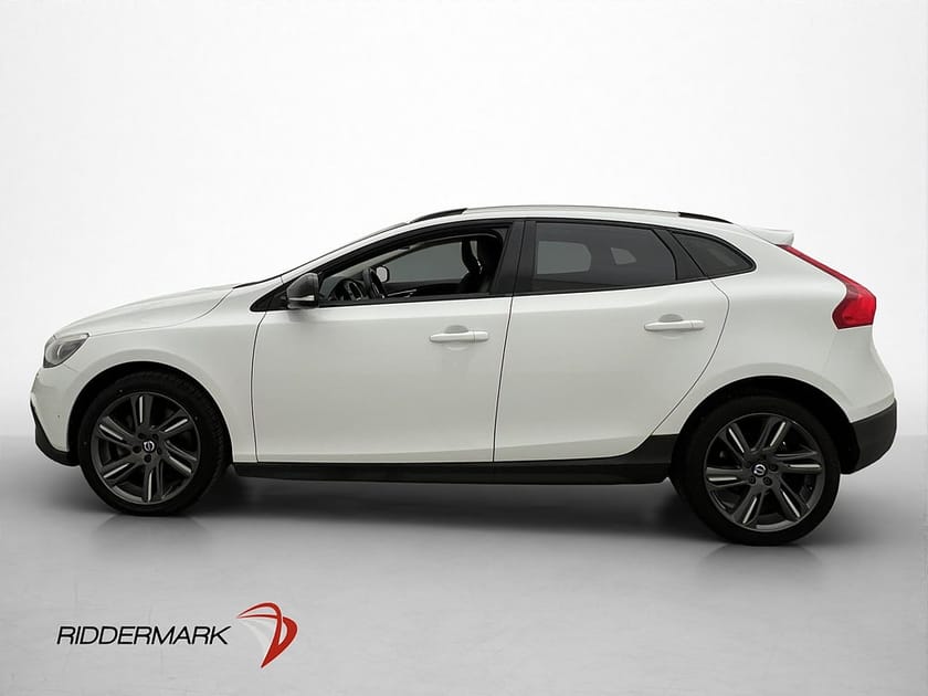 Bild 4 av Volvo V40 Cross Country D4 190hk Momentum Kamera Ny Kamrem