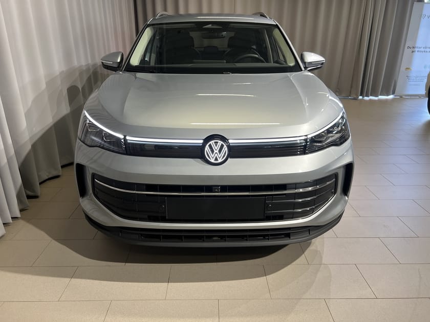 Bild 2 av Volkswagen Tiguan Life 150HK eTSI Drag