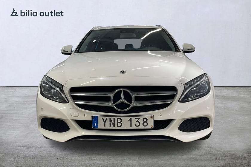 Bild 3 av Mercedes-Benz C 220 T d Avantgarde / 1-ägare / Backkamera / Drag
