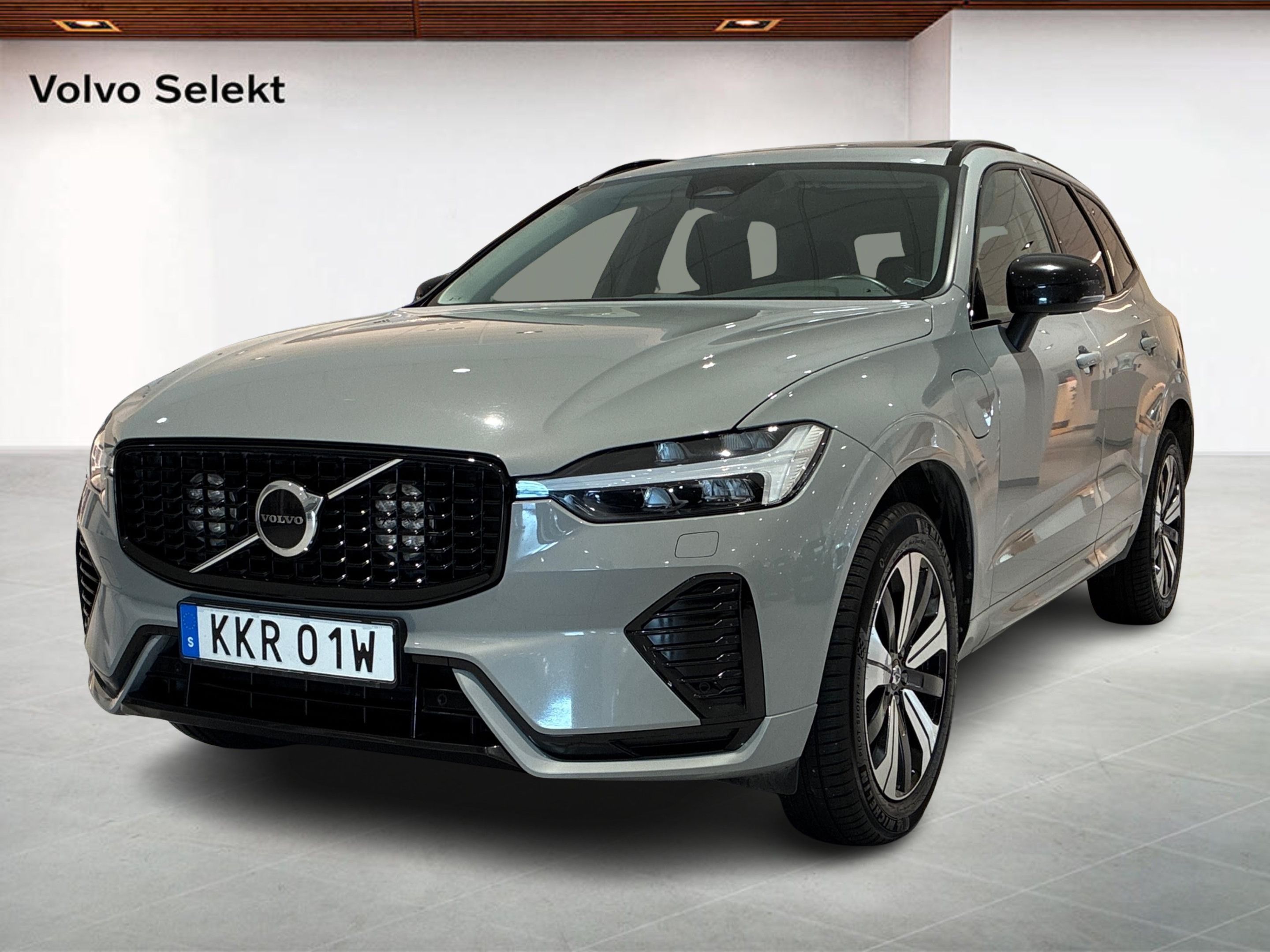 Volvo XC60 350 л.с.