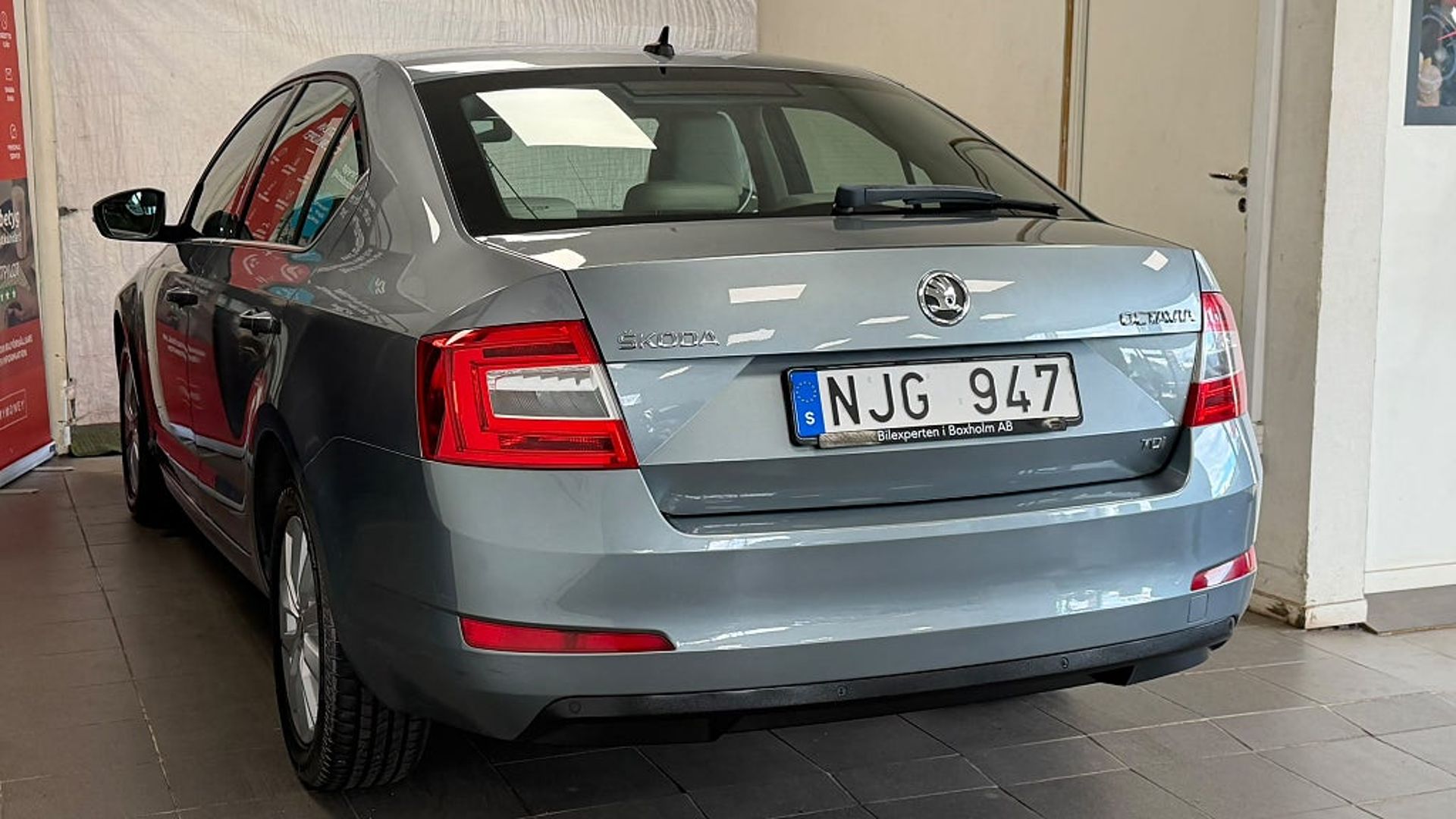Skoda Octavia 1.6 TDI Elegance Euro 5 2014, bild 6/10