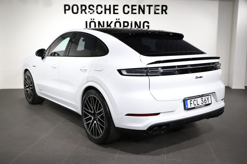 Bild 3 av Porsche Cayenne Turbo E-Hybrid Coupé 740 hk