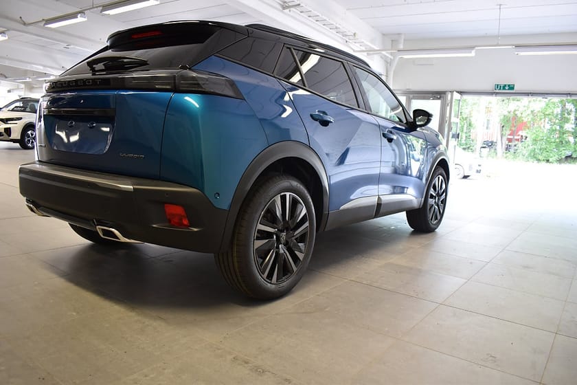 Bild 3 av Peugeot 2008 Hybrid 145 1.2 PureTech e-DSC Euro 6