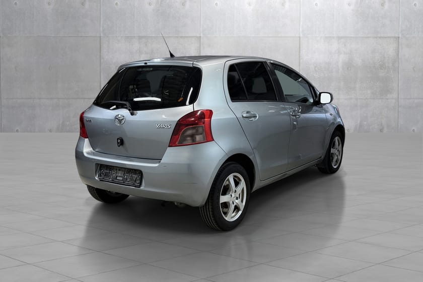 Bilde 3 av Toyota Yaris 5-dørs 1.0 VVT-i Rep. Objekt