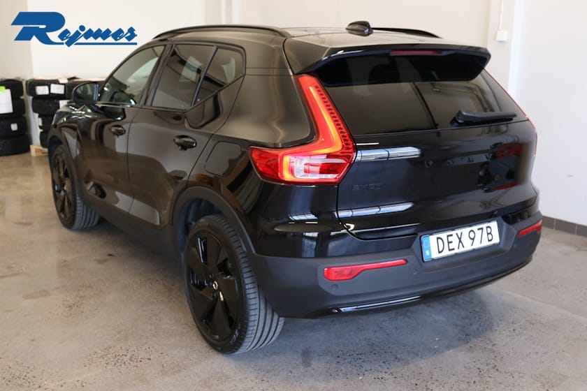 Bild 4 av Volvo EX40 Single Motor Extended Range M R Ultra Black Edt