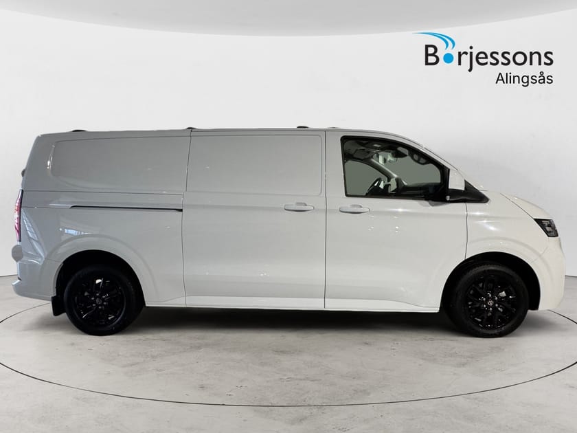 Bild 2 av Volkswagen Transporter eHybrid T30 L2 E-Hybrid 233hk, Aut