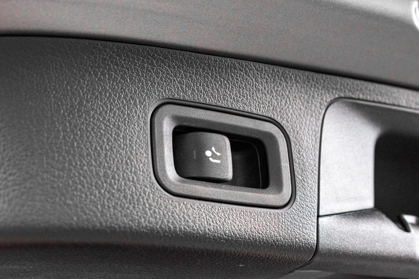 Bilde 5 av Mercedes-Benz EQA 300 4MATIC