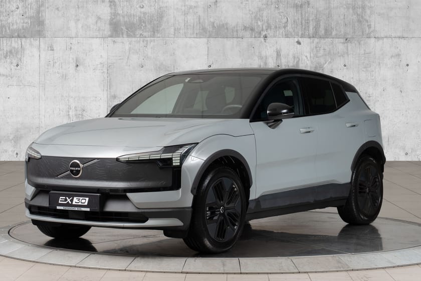 Bilde 2 av Volvo EX30 Cross Country Twin Motor Performance Perf Ultra | 360 | Pano | HarmanK