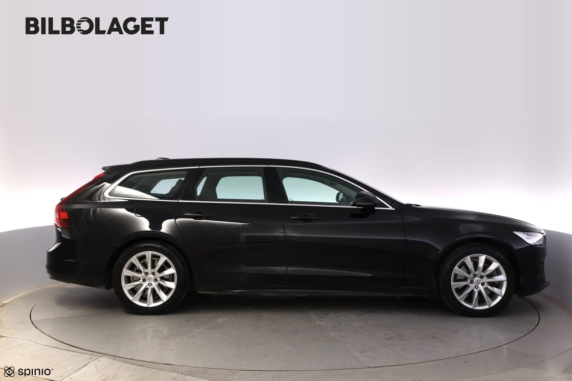 Volvo V90 2022 - miniatyr 2