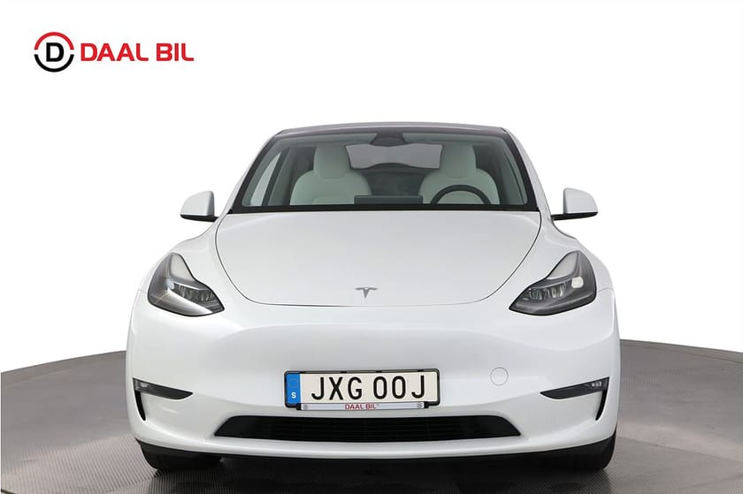 Bild 2 av Tesla Model Y Long Range AWD 514HK DRAG 3D-VIEW AUTOPILOT PANO P-VÄRM