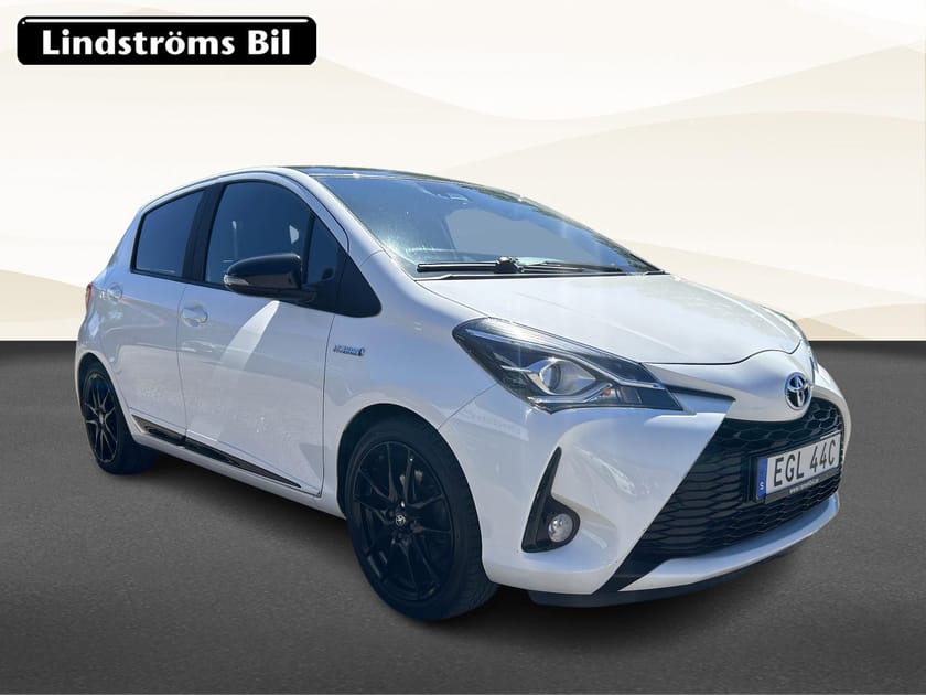 Bild 3 av Toyota Yaris Hybrid GR-SPORT 1,5 5-D V-HJUL