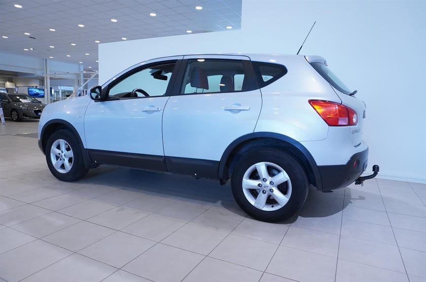 Bild 4 av Nissan Qashqai 2.0 Acenta 5-D, Dragkrok, Backsensorer, Motorvärmare