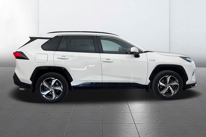 Bild 4 av Toyota RAV4 Plug-in Hybrid Aut X-Edition Kamera Keyless Delläder Värmare