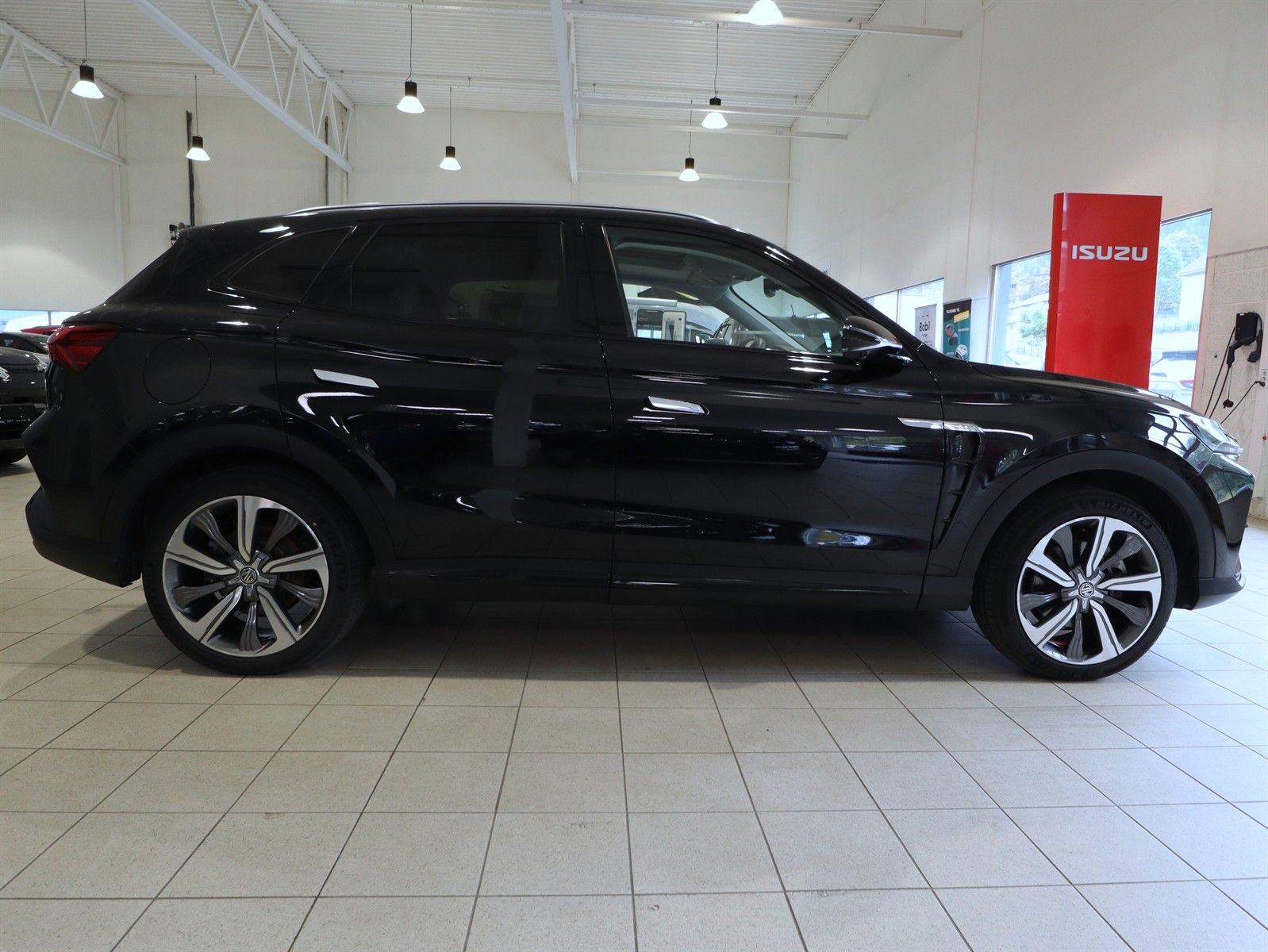 MG Marvel R Performance Automatisk, 288hk, 2024